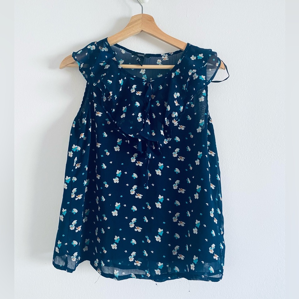 Womens Top Size S Blue White Floral Round Neck Sleeveless
